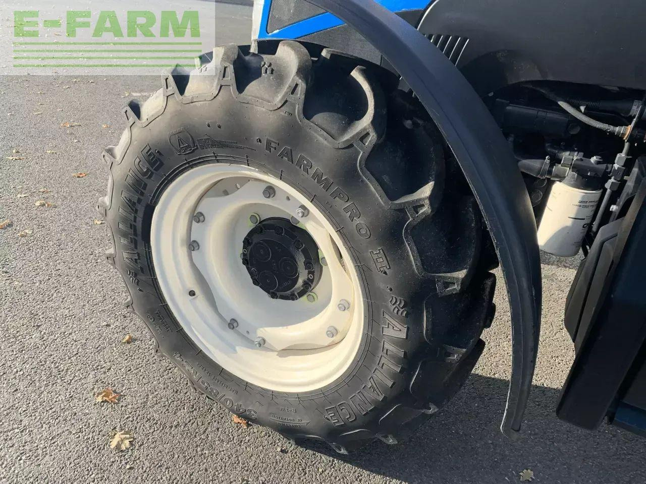 Tracteur agricole New Holland t5 85: photos 7 Tracteur agricole New Holland t5 85: photos 7