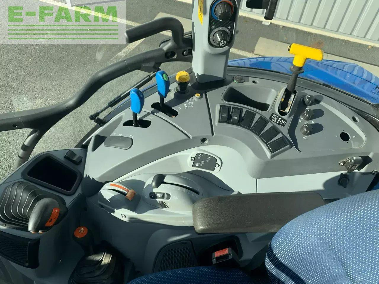 Tracteur agricole New Holland t5 85: photos 10 Tracteur agricole New Holland t5 85: photos 10