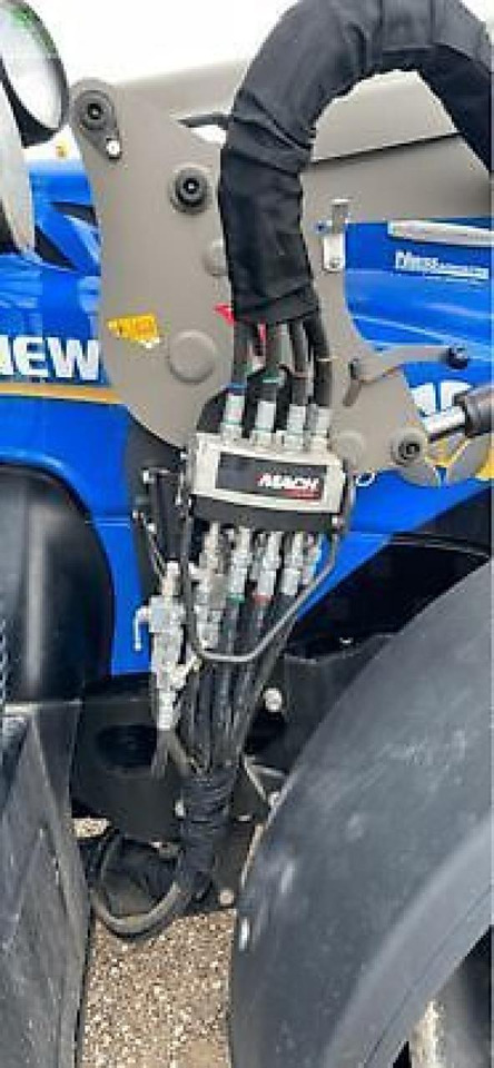 Tracteur agricole New Holland t6.160 dc: photos 6