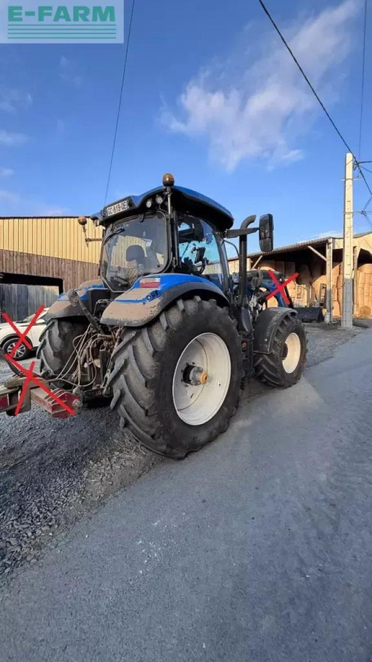 New Holland t6.180 dynamic command - Tracteur agricole: photos 2 New Holland t6.180 dynamic command - Tracteur agricole: photos 2