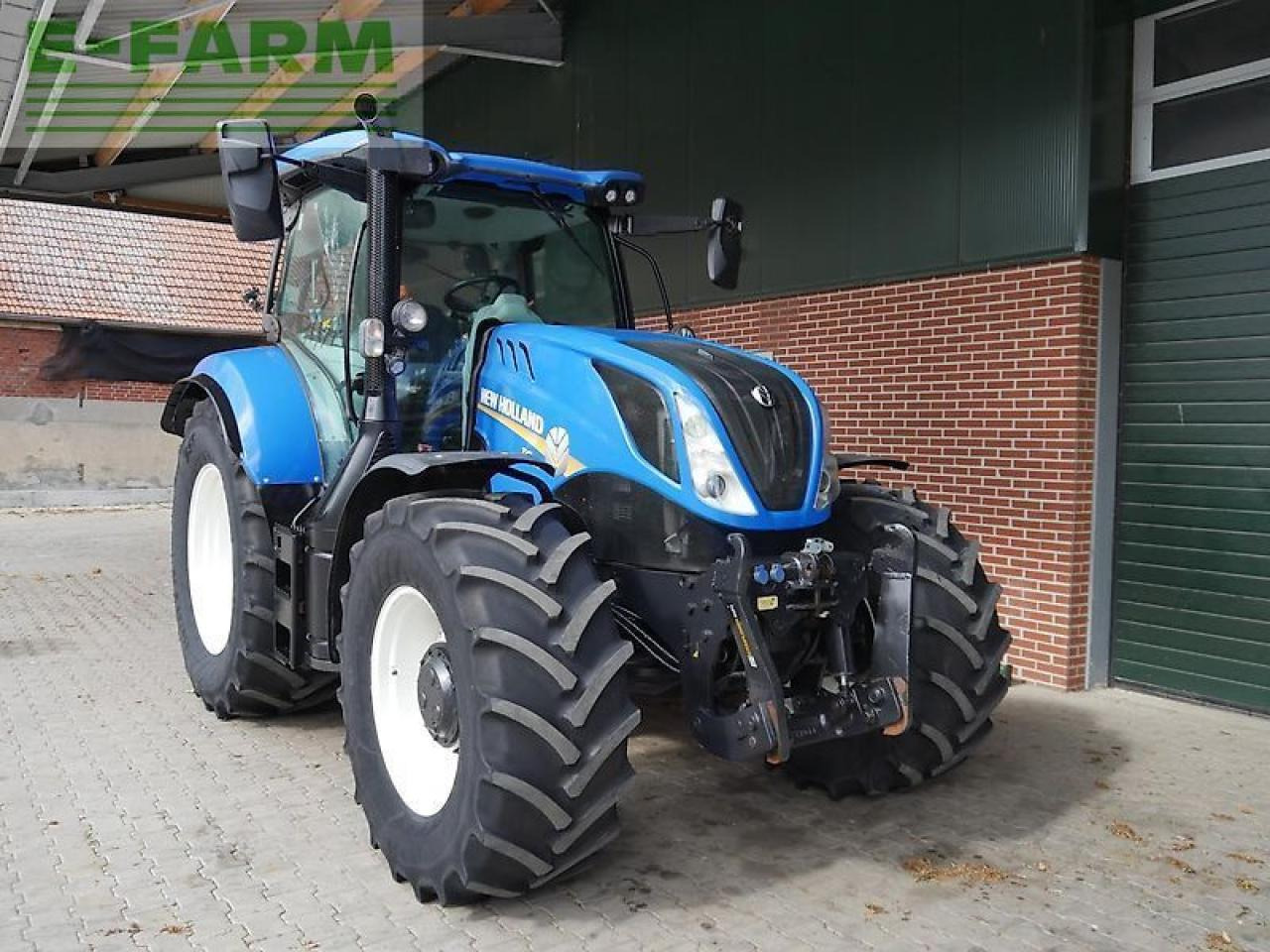 New Holland t6.180 ec nur 1880 std. - Tracteur agricole: photos 2 New Holland t6.180 ec nur 1880 std. - Tracteur agricole: photos 2