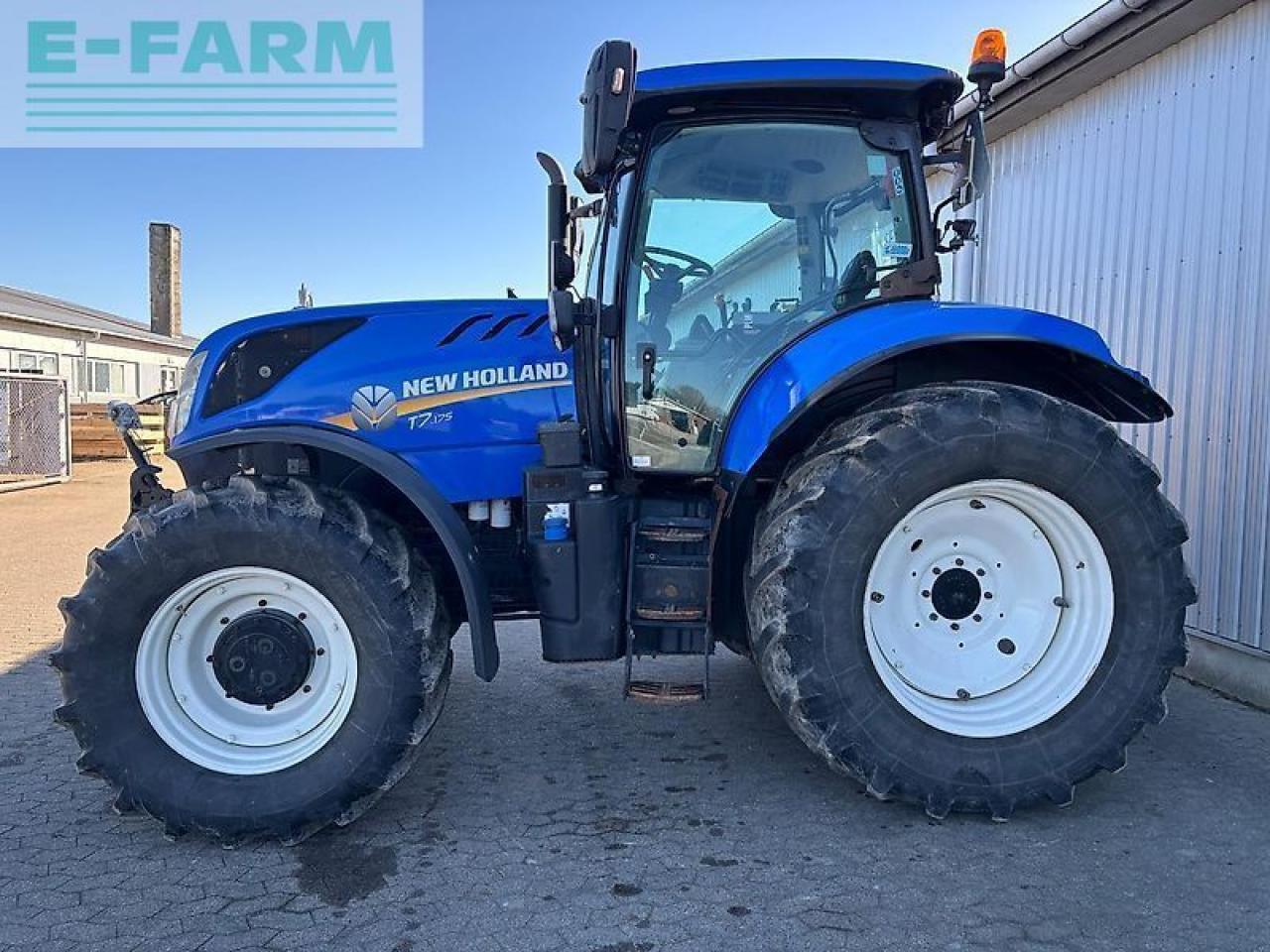 Tracteur agricole New Holland t7.175: photos 9
