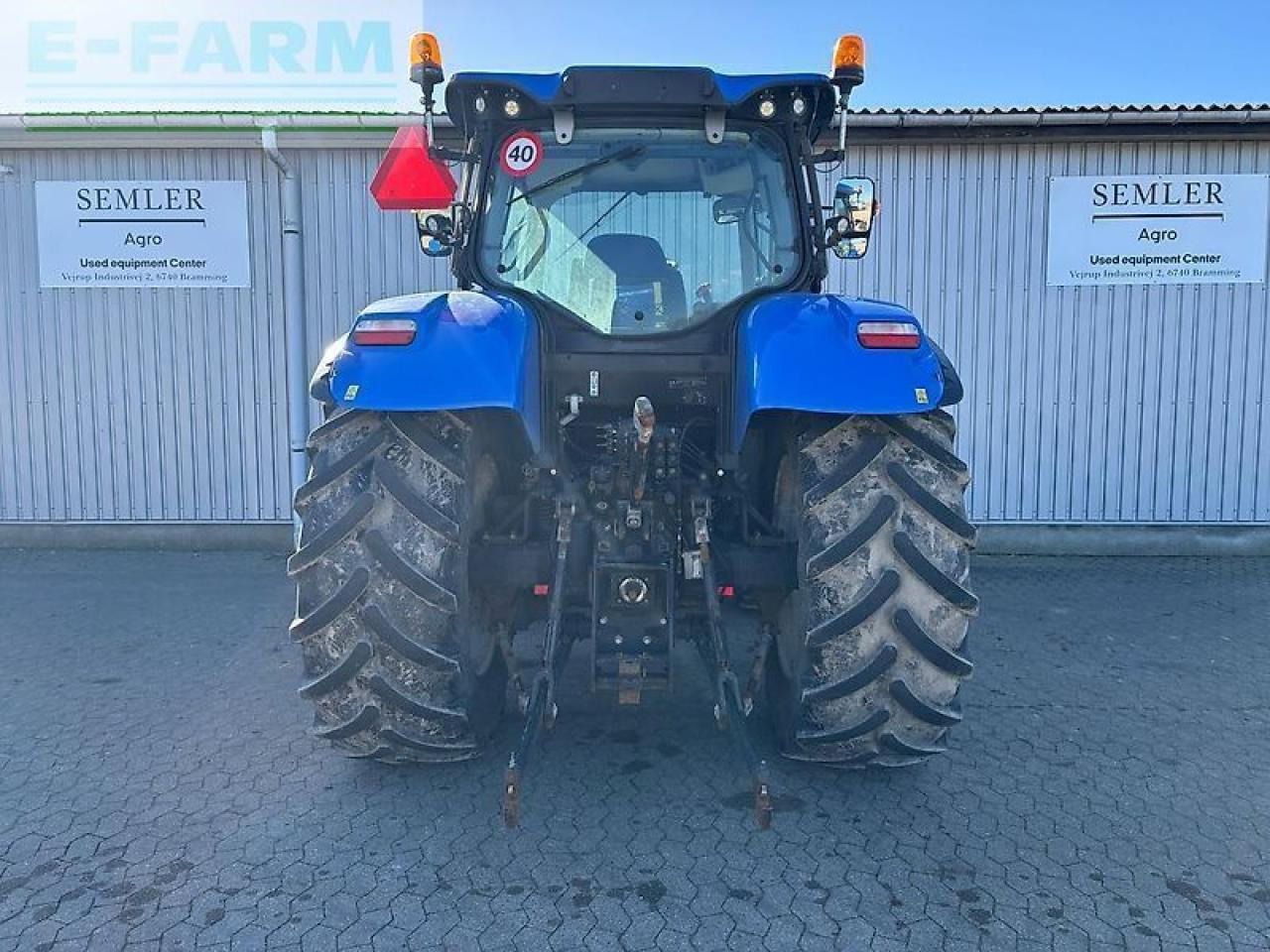 Tracteur agricole New Holland t7.175: photos 10
