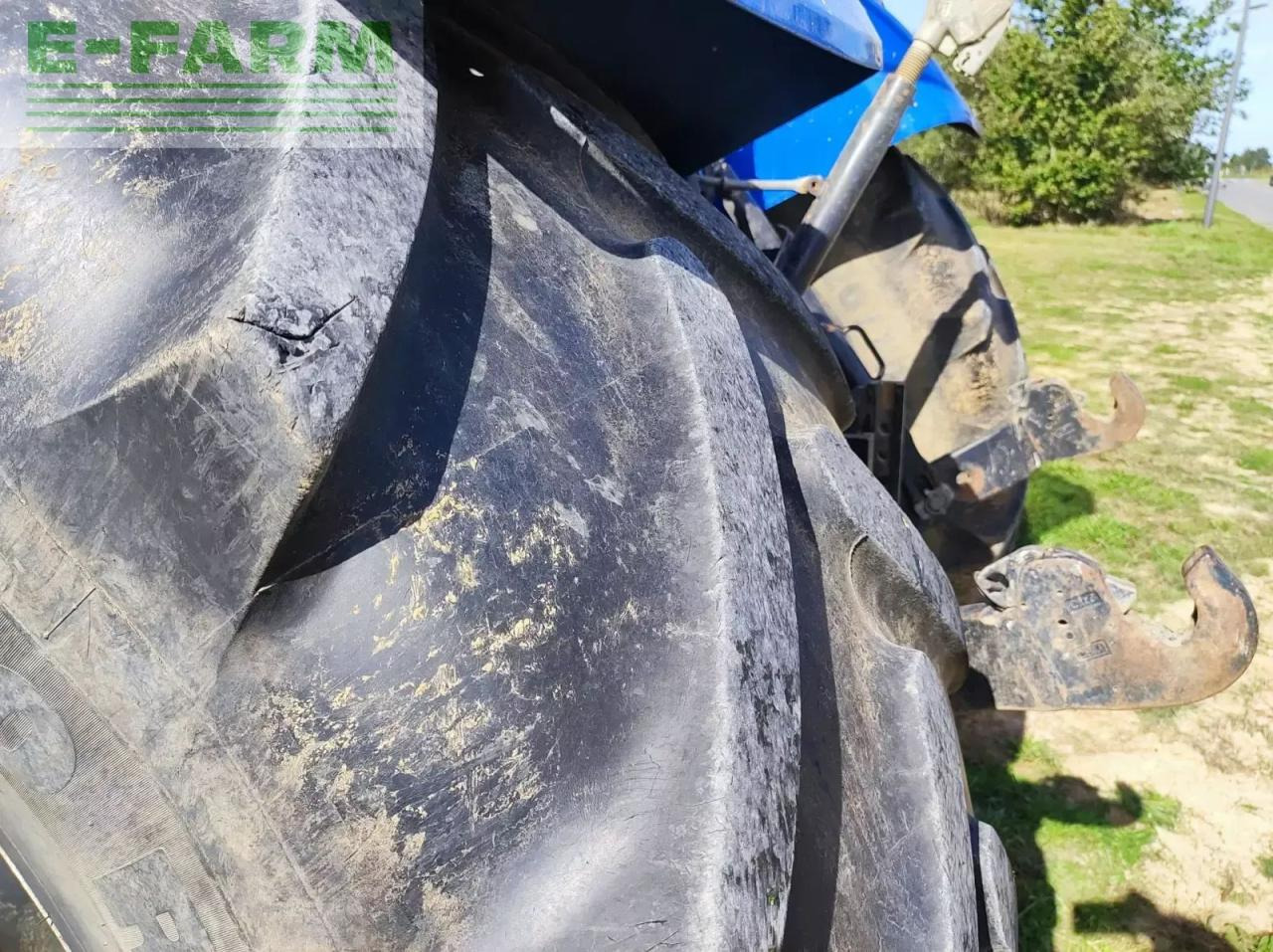 New Holland t7.245pcswii - Tracteur agricole: photos 5 New Holland t7.245pcswii - Tracteur agricole: photos 5