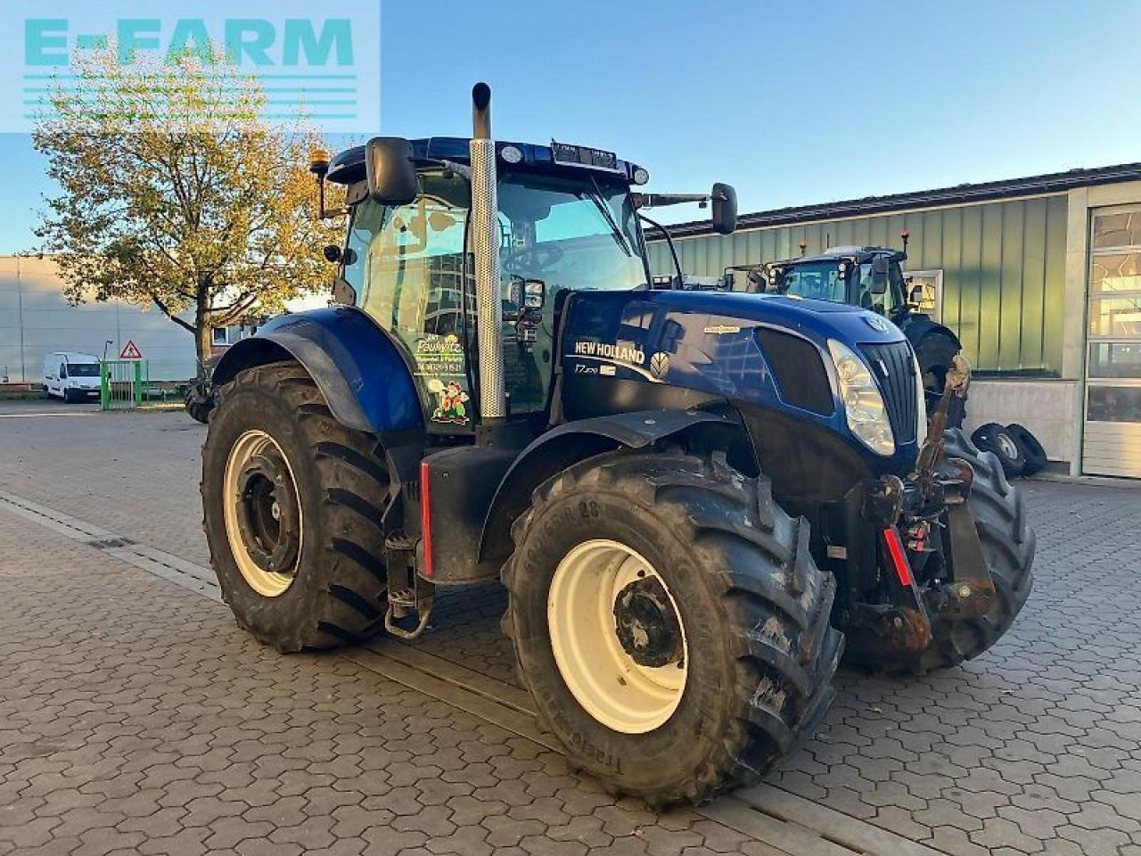 New Holland t7.270 auto command - Hot Deal - Tracteur agricole: photos 1 New Holland t7.270 auto command - Hot Deal - Tracteur agricole: photos 1
