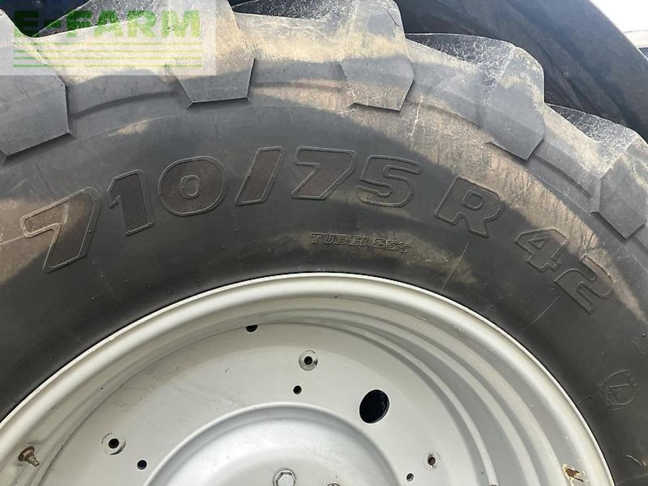 New Holland t7.315 ac - Tracteur agricole: photos 4 New Holland t7.315 ac - Tracteur agricole: photos 4
