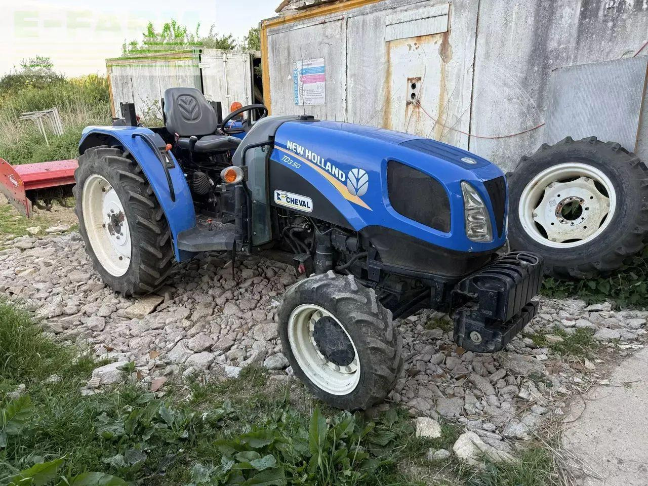 New Holland td3.50 - Tracteur agricole: photos 2 New Holland td3.50 - Tracteur agricole: photos 2