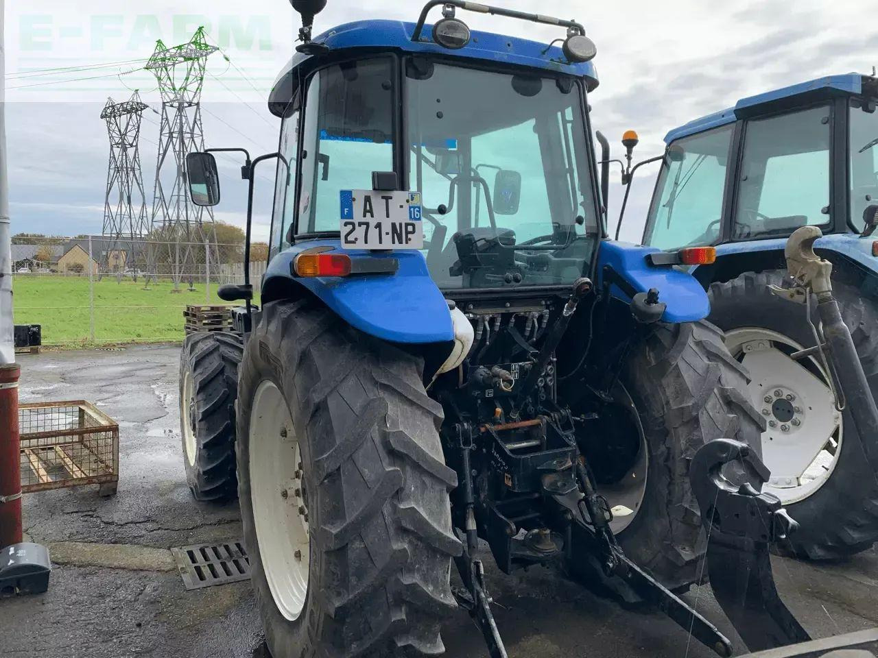 New Holland td5040 - Tracteur agricole: photos 4 New Holland td5040 - Tracteur agricole: photos 4