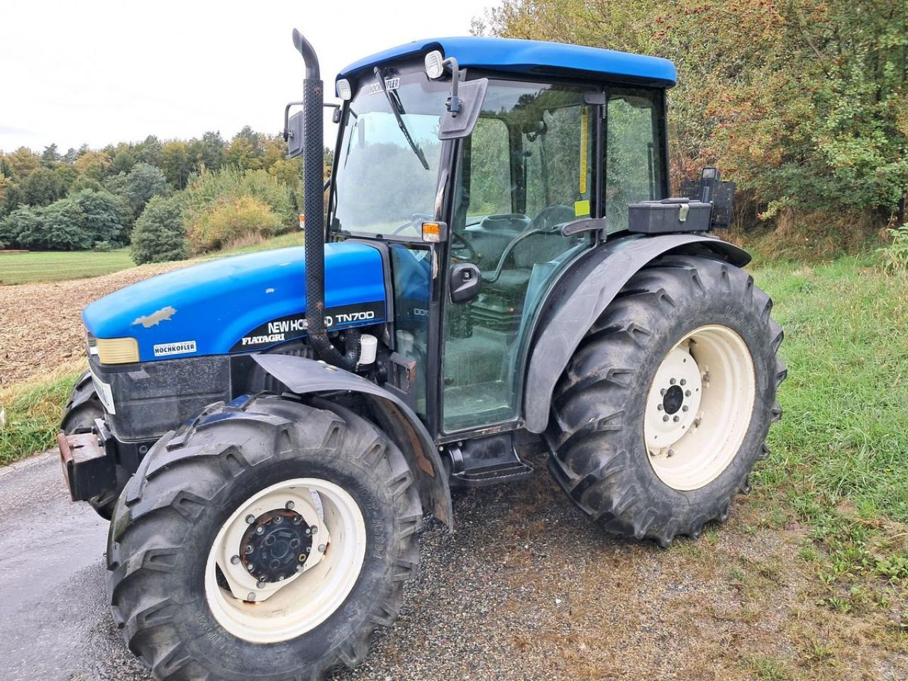 New Holland tn-d 70 D - Tracteur agricole: photos 1 New Holland tn-d 70 D - Tracteur agricole: photos 1