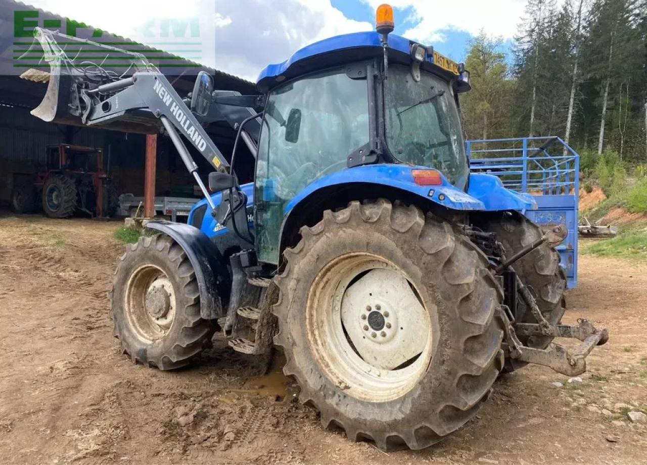 New Holland ts 100 a - Tracteur agricole: photos 4 New Holland ts 100 a - Tracteur agricole: photos 4