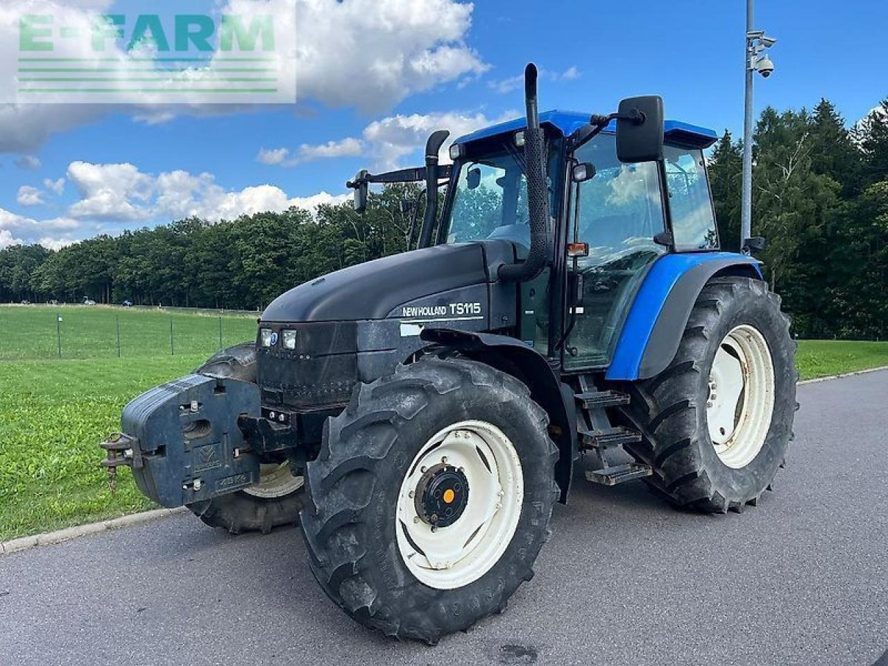 New Holland ts 115 - Tracteur agricole: photos 1 New Holland ts 115 - Tracteur agricole: photos 1
