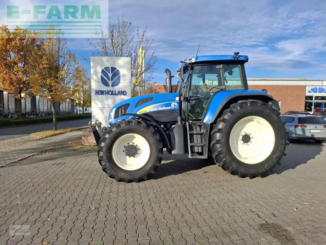 New Holland tvt 145 - Tracteur agricole: photos 1 New Holland tvt 145 - Tracteur agricole: photos 1