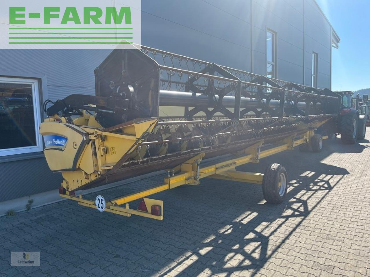 New Holland varifeed 30 v - Accessoire aux ensileuses: photos 4 New Holland varifeed 30 v - Accessoire aux ensileuses: photos 4