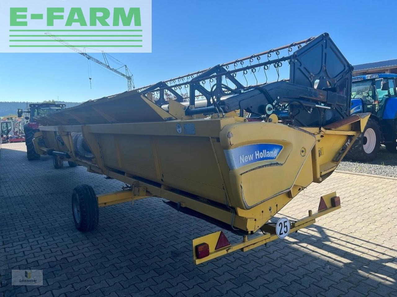 New Holland varifeed 30 v - Accessoire aux ensileuses: photos 3 New Holland varifeed 30 v - Accessoire aux ensileuses: photos 3