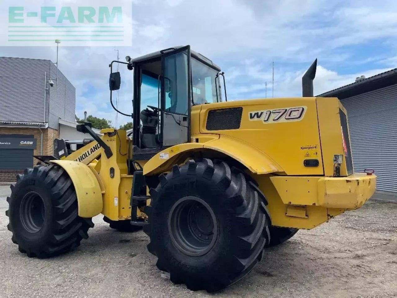 New Holland w 170 - Mini pelle: photos 3 New Holland w 170 - Mini pelle: photos 3