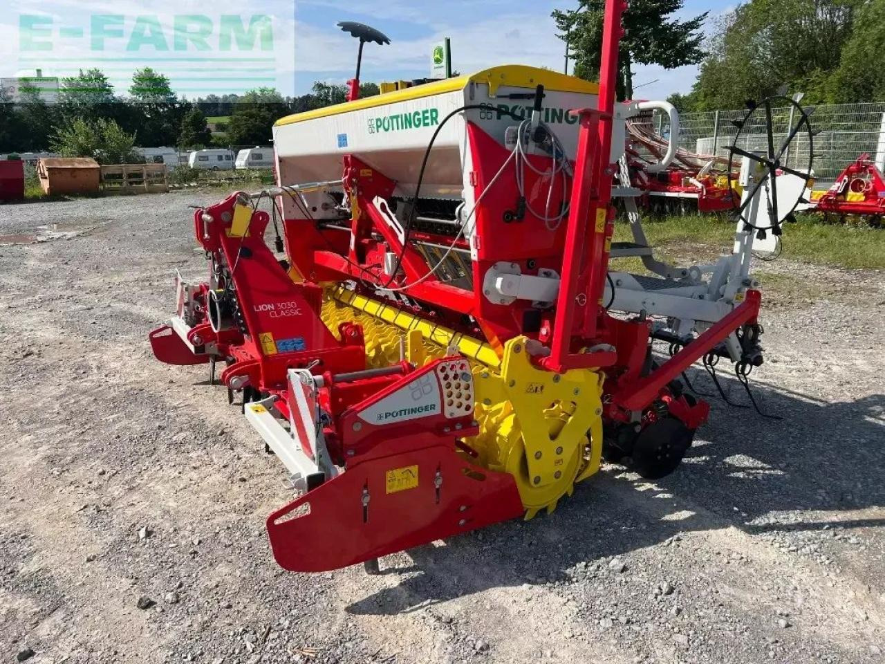Pöttinger vitasem m 3000 + lion 3030 classic - Combiné de semis: photos 3 Pöttinger vitasem m 3000 + lion 3030 classic - Combiné de semis: photos 3