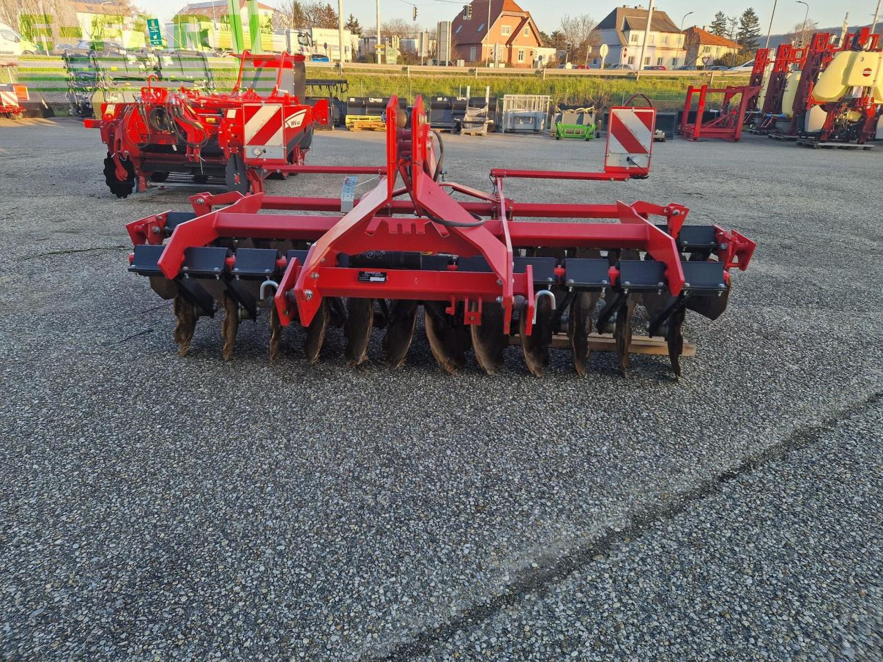 Quivogne Diskator 300 - Cover crop: photos 2 Quivogne Diskator 300 - Cover crop: photos 2