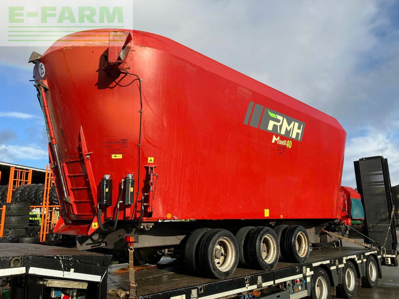 R.M.H. mixell 403 - Matériel d'élevage: photos 3 R.M.H. mixell 403 - Matériel d'élevage: photos 3