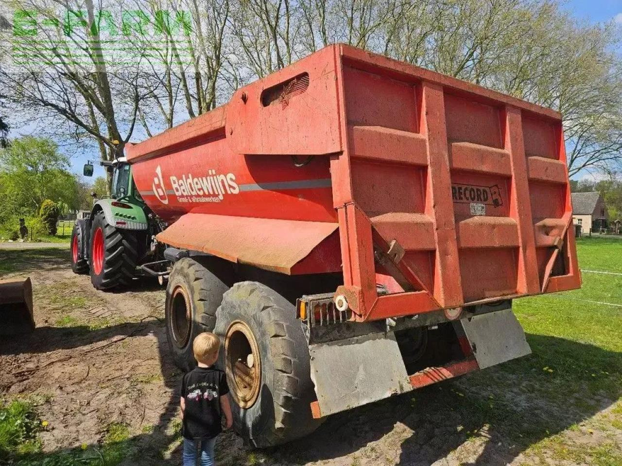 Rekord d23 grondkar kipper dumper zandkipper halfpipe krampe be-papiere - Benne agricole: photos 4 Rekord d23 grondkar kipper dumper zandkipper halfpipe krampe be-papiere - Benne agricole: photos 4