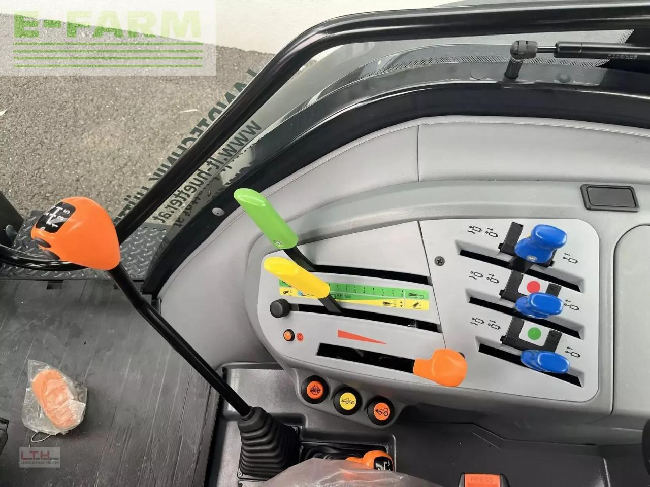 Tracteur agricole Same dorado 75 (stage v): photos 19 Tracteur agricole Same dorado 75 (stage v): photos 19