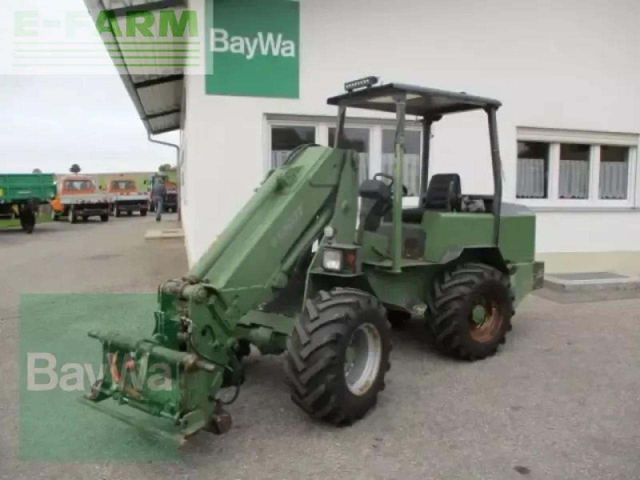 Schäffer 550 t #873 - Mini pelle: photos 1 Schäffer 550 t #873 - Mini pelle: photos 1