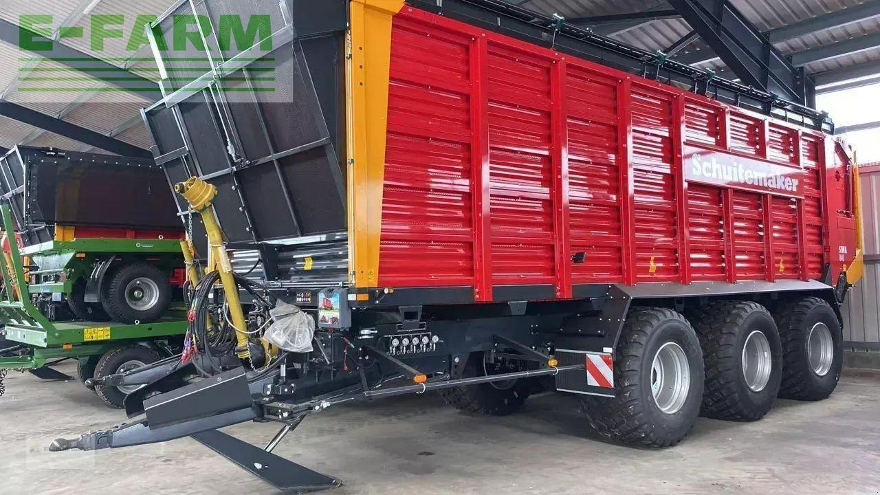 Schuitemaker SR Holland siwa 840 w - Benne agricole: photos 1 Schuitemaker SR Holland siwa 840 w - Benne agricole: photos 1