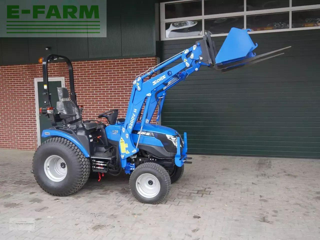 Solis 26 hst + frontlader - Tracteur agricole: photos 1 Solis 26 hst + frontlader - Tracteur agricole: photos 1