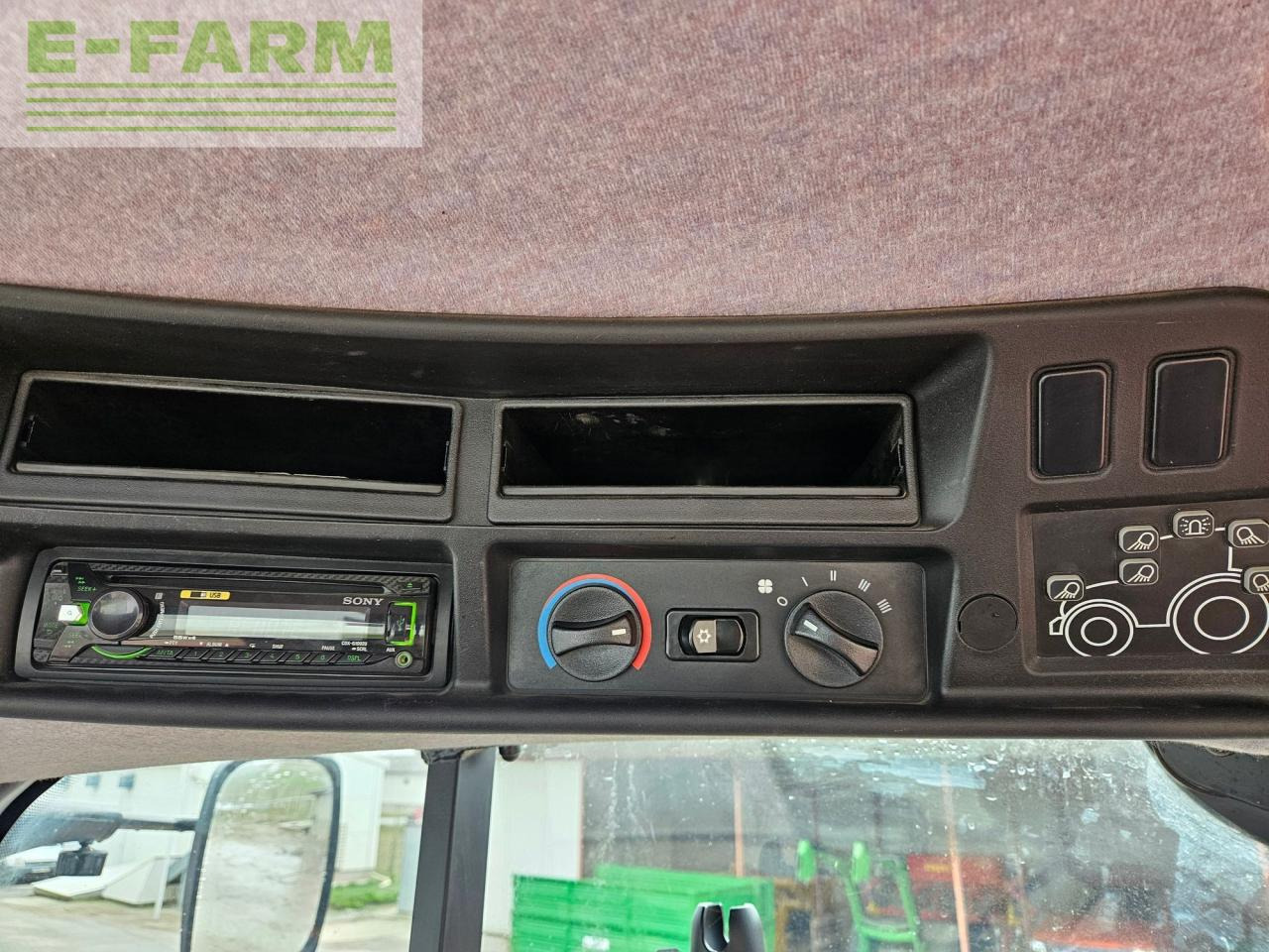 Steyr 6170 CVT - Tracteur agricole: photos 4 Steyr 6170 CVT - Tracteur agricole: photos 4
