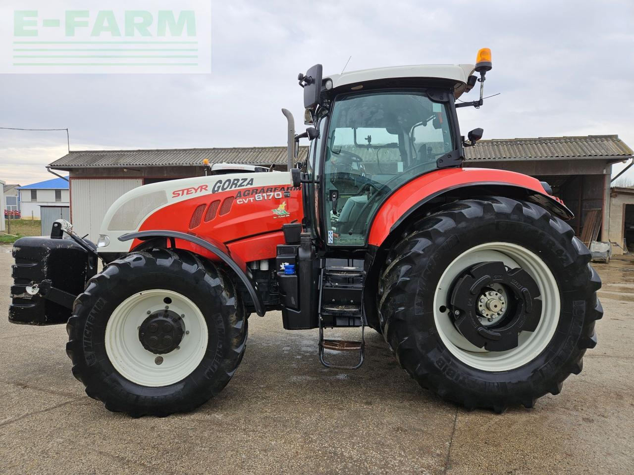Steyr 6170 CVT - Tracteur agricole: photos 1 Steyr 6170 CVT - Tracteur agricole: photos 1
