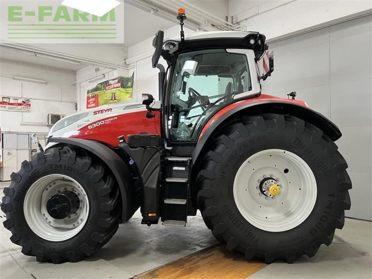 Steyr 6300 terrus cvt (stage v) CVT - Tracteur agricole: photos 5 Steyr 6300 terrus cvt (stage v) CVT - Tracteur agricole: photos 5