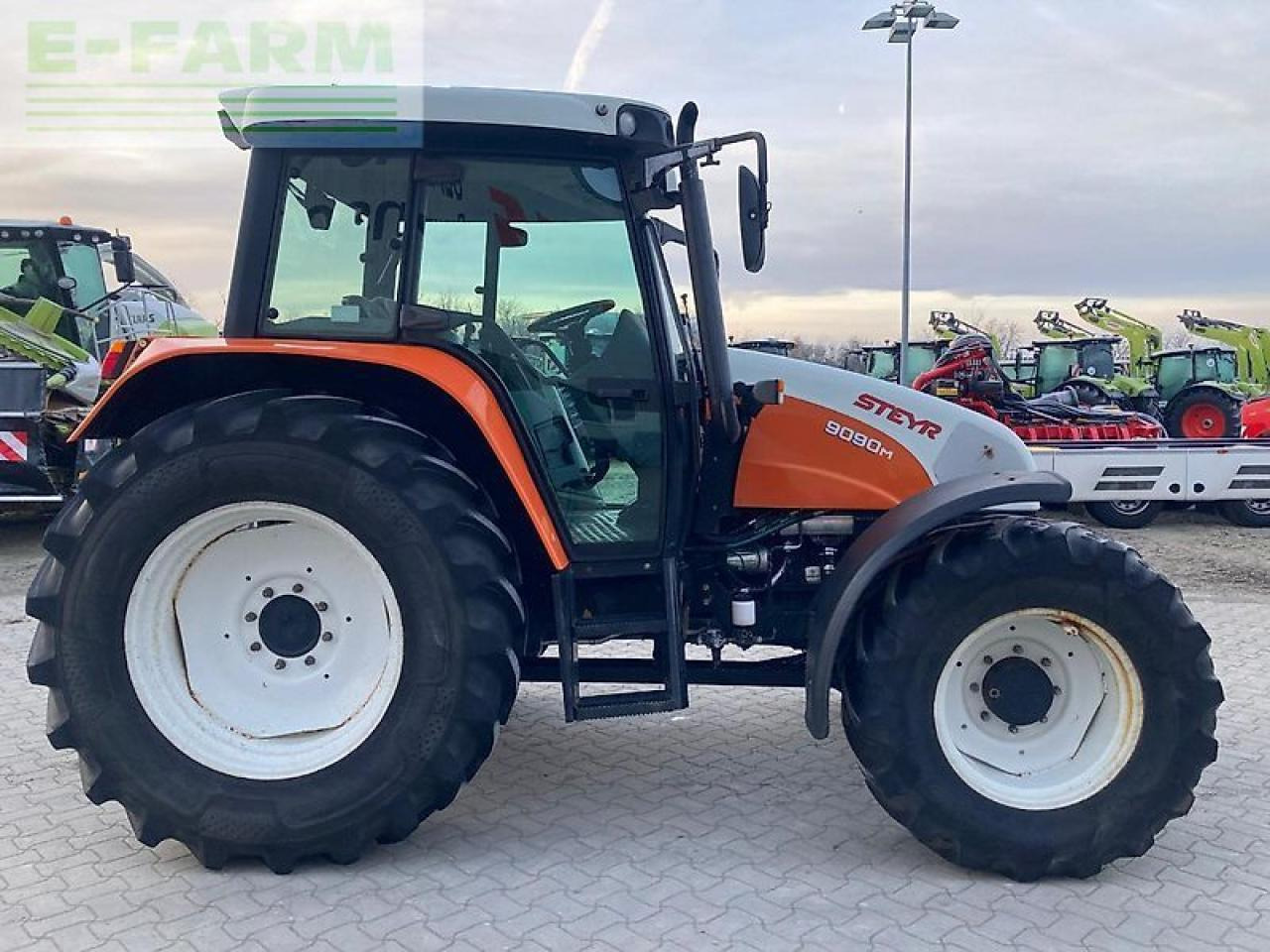 Steyr 9090 m - Tracteur agricole: photos 4 Steyr 9090 m - Tracteur agricole: photos 4
