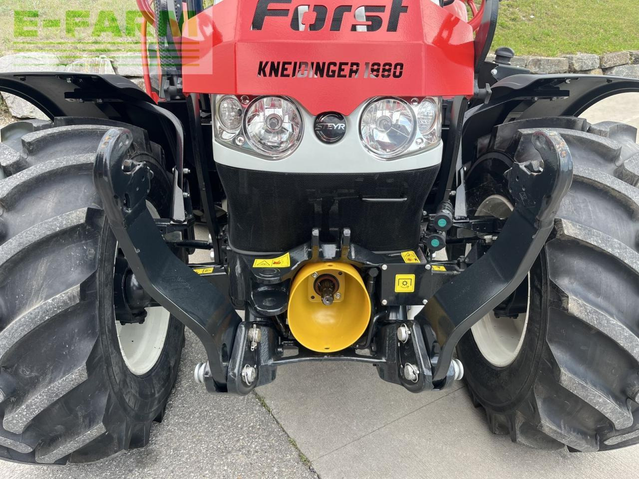 Steyr multi 4120 forst - Tracteur agricole: photos 4 Steyr multi 4120 forst - Tracteur agricole: photos 4
