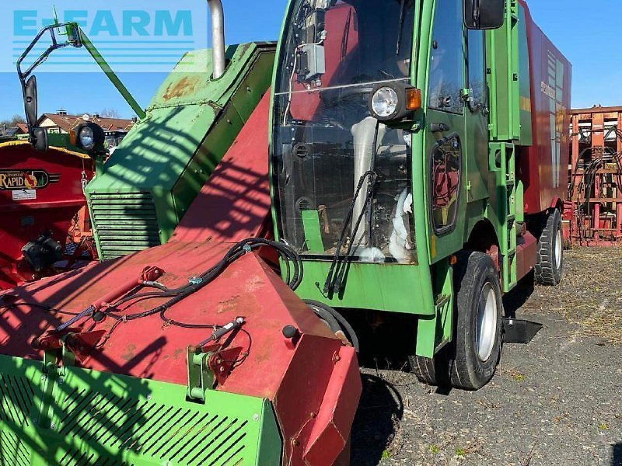 Strautmann selbstfahrer vertimix 1700 - Matériel d'élevage: photos 2 Strautmann selbstfahrer vertimix 1700 - Matériel d'élevage: photos 2