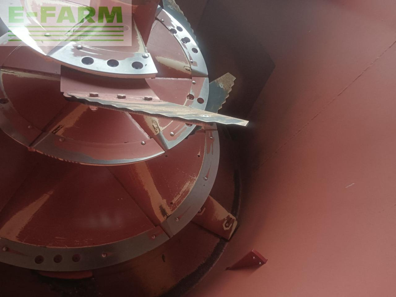 Strautmann verti - mix 1251 - Matériel d'élevage: photos 5 Strautmann verti - mix 1251 - Matériel d'élevage: photos 5