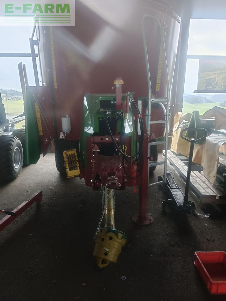 Strautmann verti - mix 1251 - Matériel d'élevage: photos 2 Strautmann verti - mix 1251 - Matériel d'élevage: photos 2