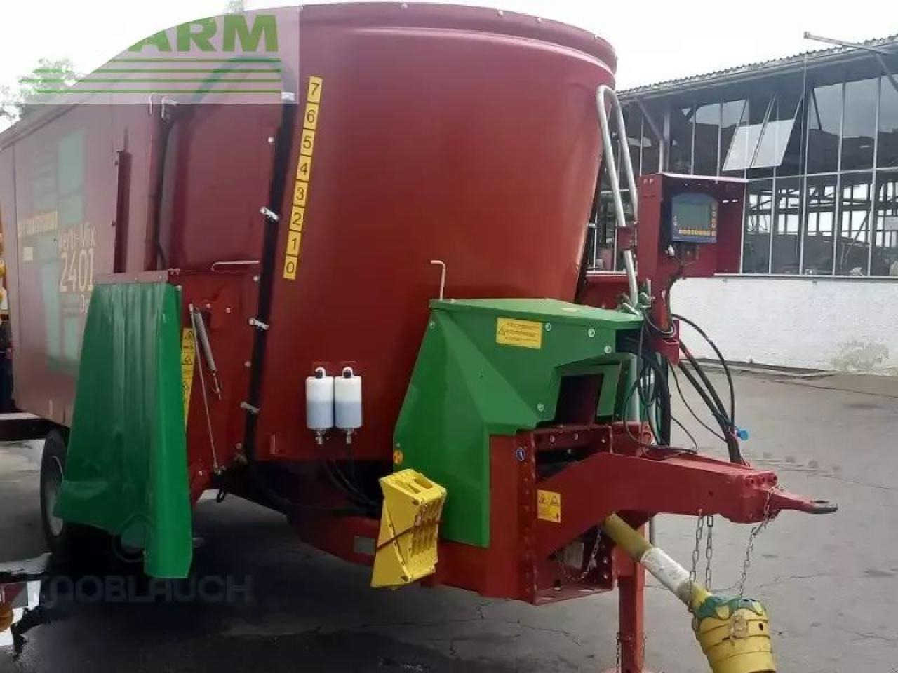 Strautmann verti-mix 2401 double - Matériel d'élevage: photos 3 Strautmann verti-mix 2401 double - Matériel d'élevage: photos 3