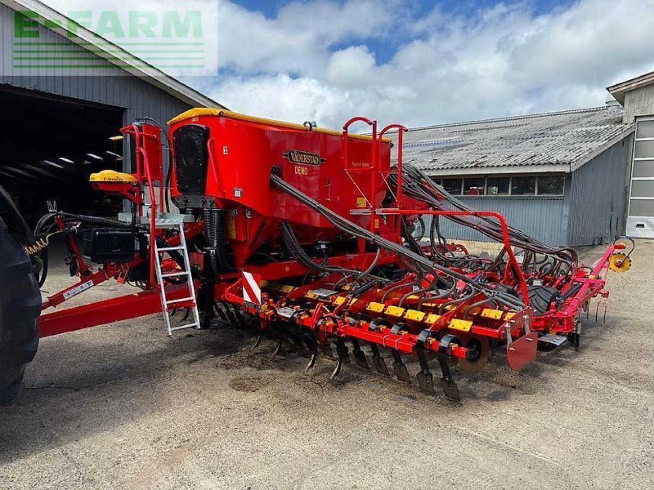 Väderstad spirit 600c - Semoir: photos 1 Väderstad spirit 600c - Semoir: photos 1