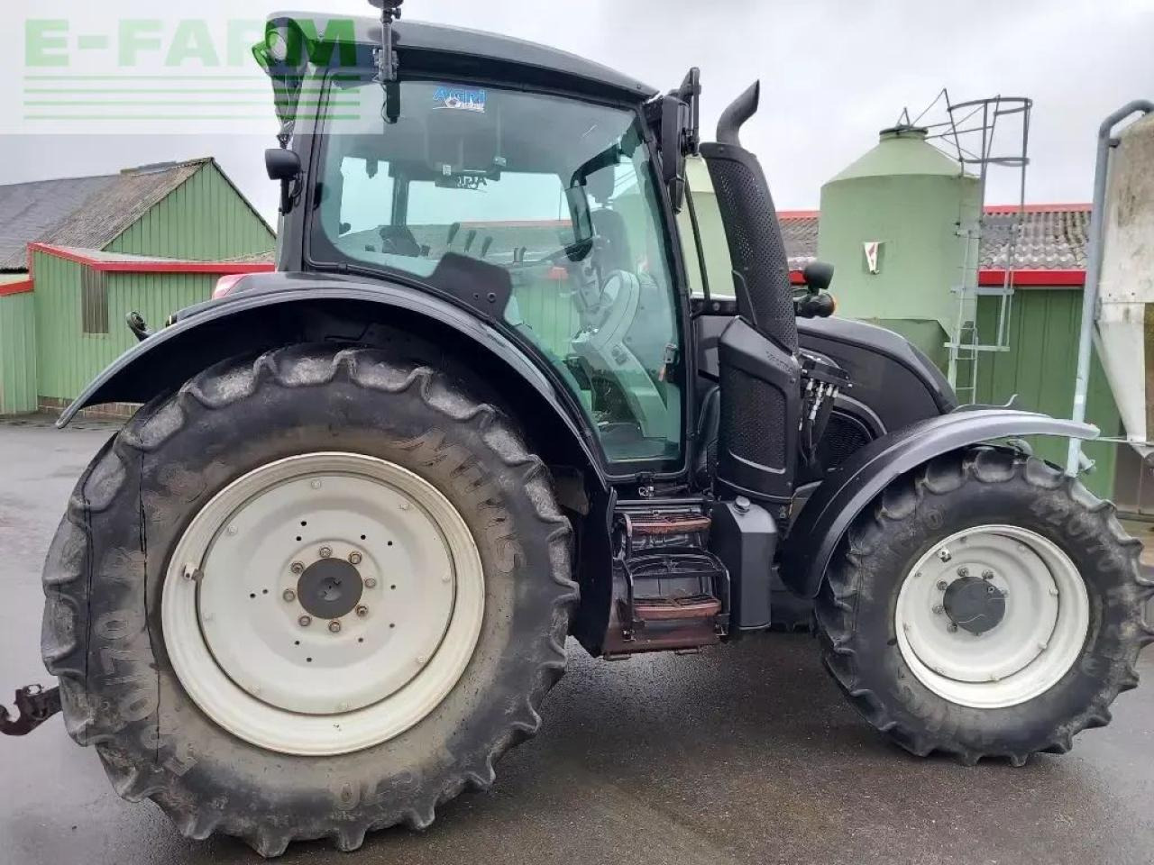 Valtra n 134 hitech HiTech - Tracteur agricole: photos 5 Valtra n 134 hitech HiTech - Tracteur agricole: photos 5