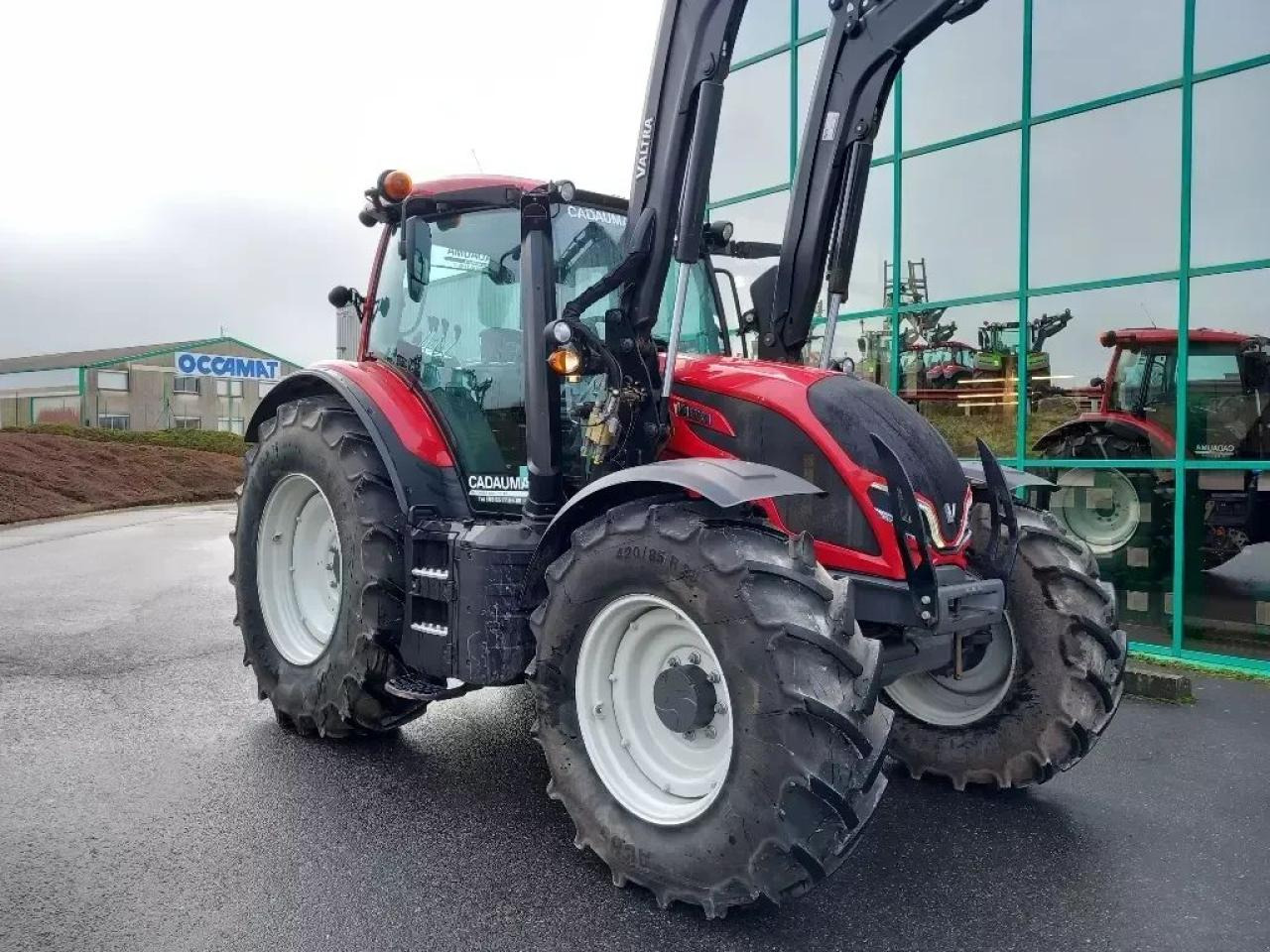 Valtra n 135 hitech 5 HiTech - Tracteur agricole: photos 2 Valtra n 135 hitech 5 HiTech - Tracteur agricole: photos 2