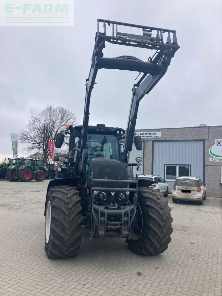 Valtra s374 smarttouch - Tracteur agricole: photos 3 Valtra s374 smarttouch - Tracteur agricole: photos 3