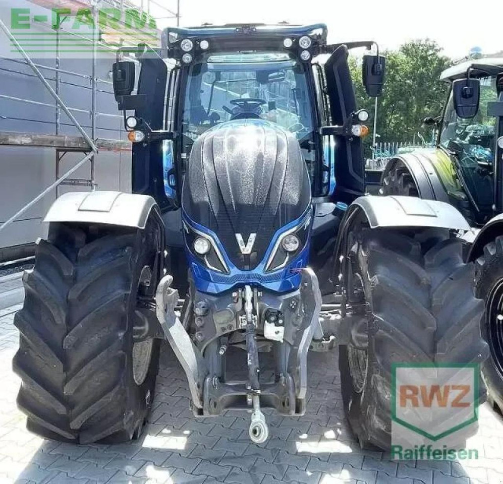 Valtra t 234 direct mit rüfa Direct - Tracteur agricole: photos 3 Valtra t 234 direct mit rüfa Direct - Tracteur agricole: photos 3