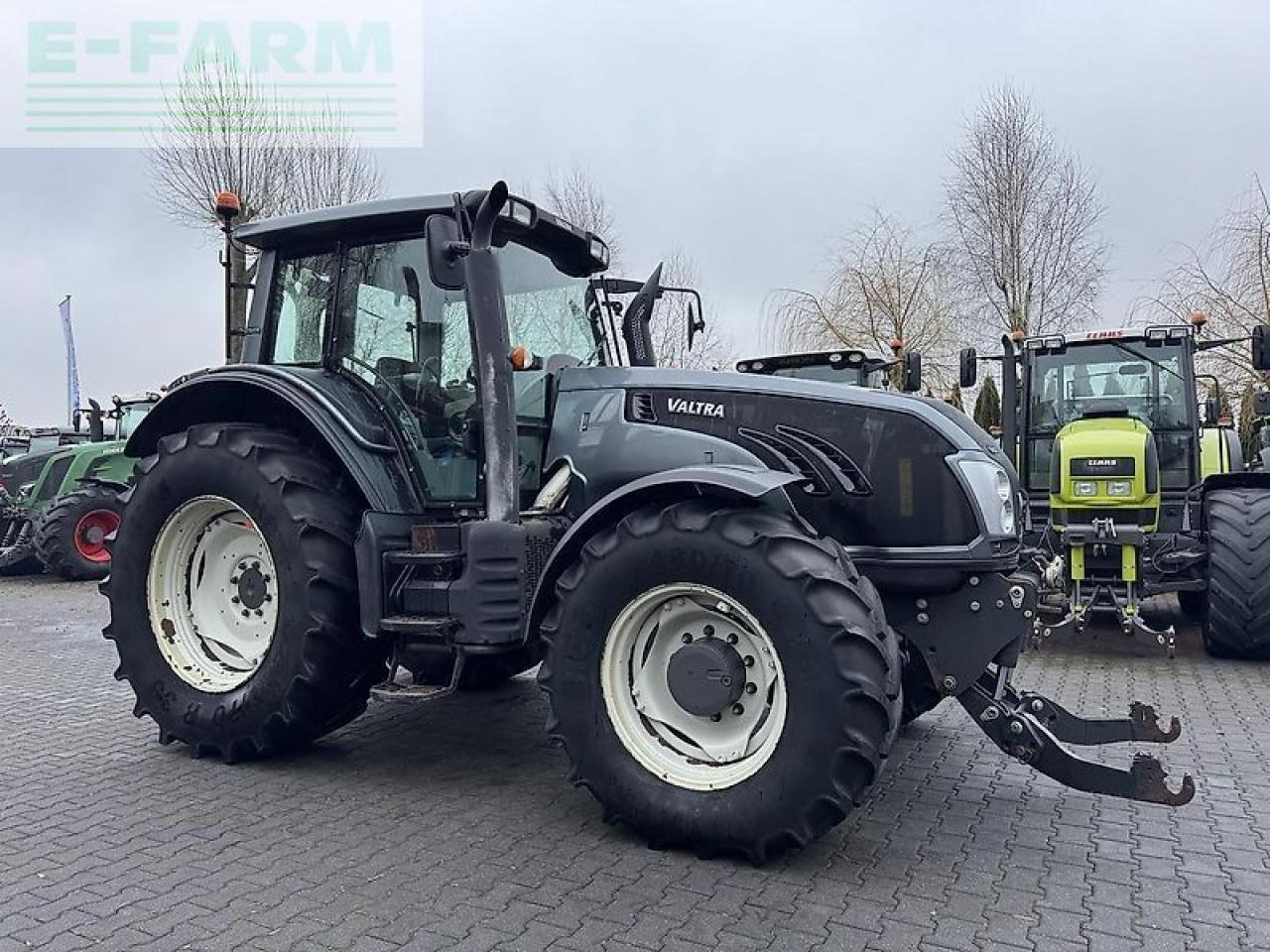 Valtra t153 hitech HiTech - Tracteur agricole: photos 4 Valtra t153 hitech HiTech - Tracteur agricole: photos 4