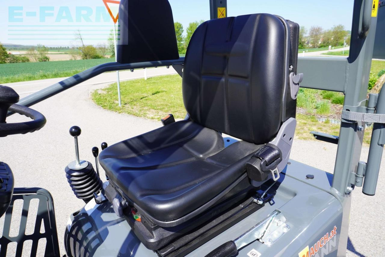 Mini pelle Weidemann 1140 light: photos 7