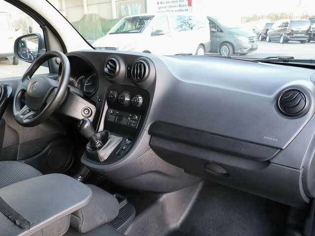 MERCEDES-BENZ Citan 111 CDI Kasten,Klima... - Fourgonnette: photos 5 MERCEDES-BENZ Citan 111 CDI Kasten,Klima... - Fourgonnette: photos 5