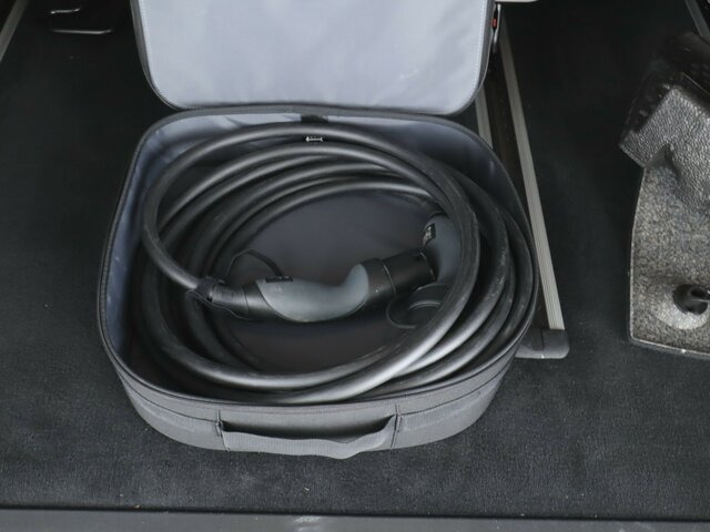 MERCEDES-BENZ EQV 300 Extralang,8Sitze,2elektr.Schiebetür,LED - Minibus, Bus électrique: photos 3 MERCEDES-BENZ EQV 300 Extralang,8Sitze,2elektr.Schiebetür,LED - Minibus, Bus électrique: photos 3