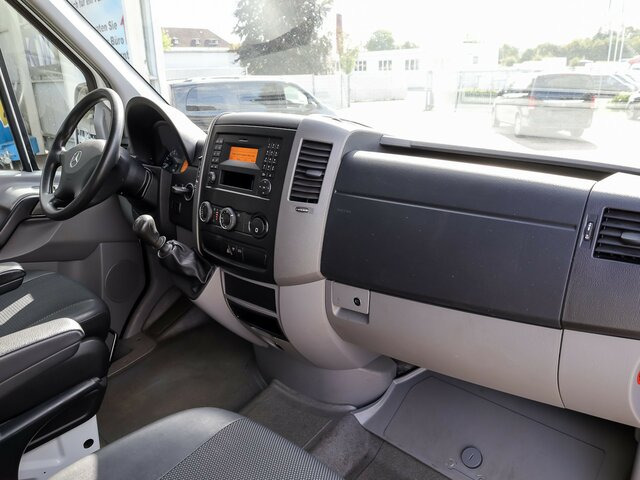 MERCEDES-BENZ Sprinter 316CDI DOKA,Allrad,AHK,Standhzg. - Utilitaire plateau, Utilitaire double cabine: photos 3 MERCEDES-BENZ Sprinter 316CDI DOKA,Allrad,AHK,Standhzg. - Utilitaire plateau, Utilitaire double cabine: photos 3