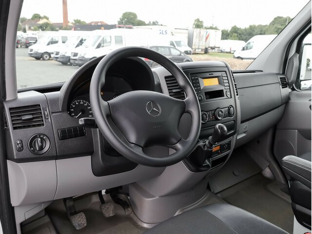 MERCEDES-BENZ Sprinter 316CDI DOKA,Allrad,Klima,AHK,TCO - Utilitaire rideaux coulissants (PLSC), Utilitaire double cabine: photos 4 MERCEDES-BENZ Sprinter 316CDI DOKA,Allrad,Klima,AHK,TCO - Utilitaire rideaux coulissants (PLSC), Utilitaire double cabine: photos 4