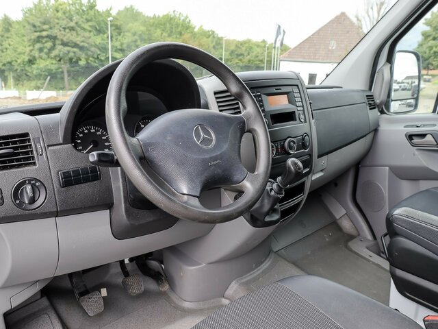 MERCEDES-BENZ Sprinter 316CDI DOKA,Allrad,Klima - Utilitaire rideaux coulissants (PLSC), Utilitaire double cabine: photos 4 MERCEDES-BENZ Sprinter 316CDI DOKA,Allrad,Klima - Utilitaire rideaux coulissants (PLSC), Utilitaire double cabine: photos 4