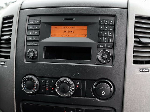 MERCEDES-BENZ Sprinter 316CDI DOKA,Allrad,Klima,Standheizung - Utilitaire rideaux coulissants (PLSC), Utilitaire double cabine: photos 5 MERCEDES-BENZ Sprinter 316CDI DOKA,Allrad,Klima,Standheizung - Utilitaire rideaux coulissants (PLSC), Utilitaire double cabine: photos 5