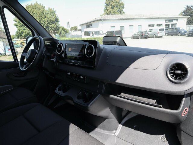 MERCEDES-BENZ Sprinter 317 Maxi,9GTronic,MBUX,Kamera... - Fourgon utilitaire: photos 4 MERCEDES-BENZ Sprinter 317 Maxi,9GTronic,MBUX,Kamera... - Fourgon utilitaire: photos 4